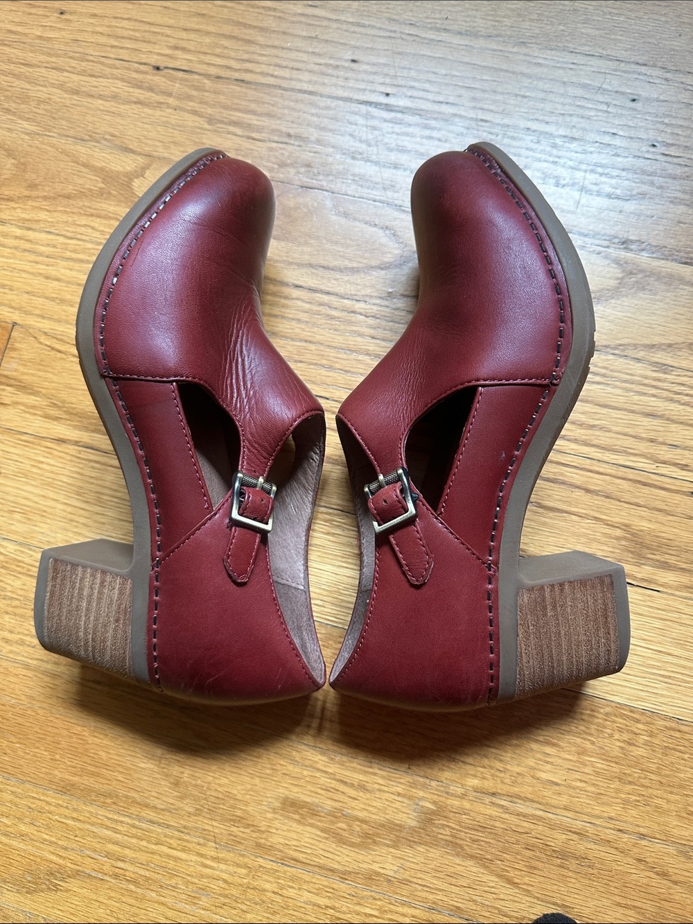 Dansko Women's Burgundy Leather Mary Jane Heels Sz 38